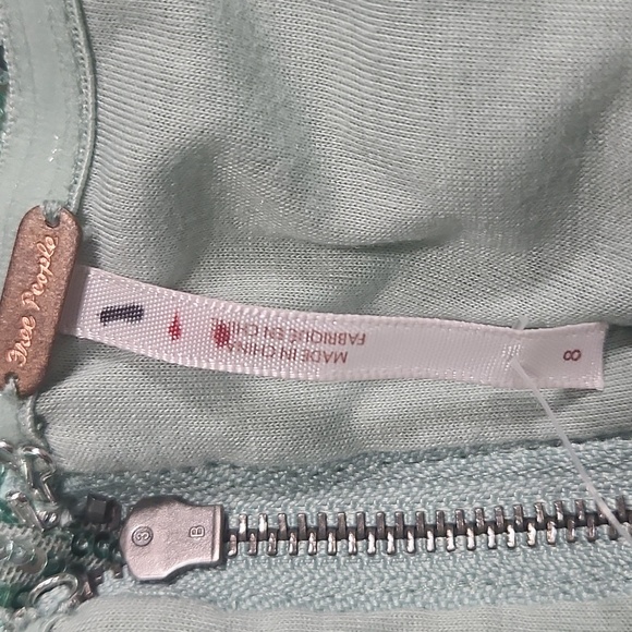 Free people Frida Ruffle Mini Dress size 6. B 24 - Picture 6 of 6